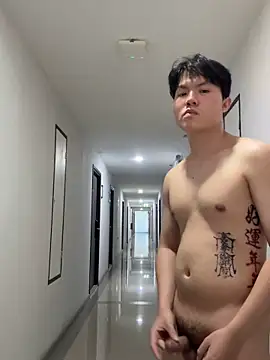 Snapshot of thehornyboyz chatting on October 29, 2025, 2:43 am thehornyboyz online show from October 29, 2025, 2:43 am