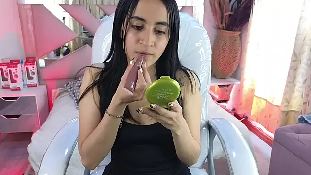 Mia Fischer online show from February 20, 2026, 3:47 pm