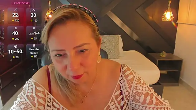 Snapshot of andre_soto_ chatting on February 19, 2026, 1:46 am andre soto online show from February 19, 2026, 1:46 am