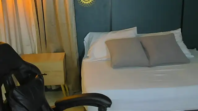 Snapshot of andre_soto_ chatting on February 25, 2026, 2:01 am andre soto online show from February 25, 2026, 2:01 am