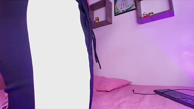 samantha sw online show from March 2, 2025, 3:02 am