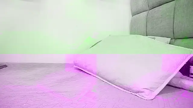 samantha sw online show from October 4, 2025, 3:08 am