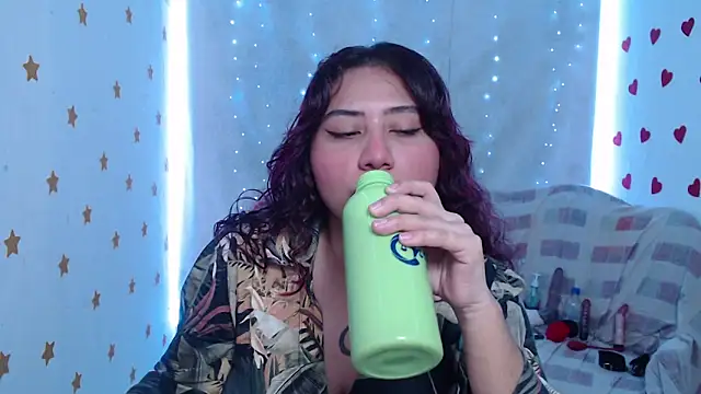 Snapshot of valeriia__118 chatting on March 2, 2025, 4:50 am valeriia 118 online show from March 2, 2025, 4:50 am