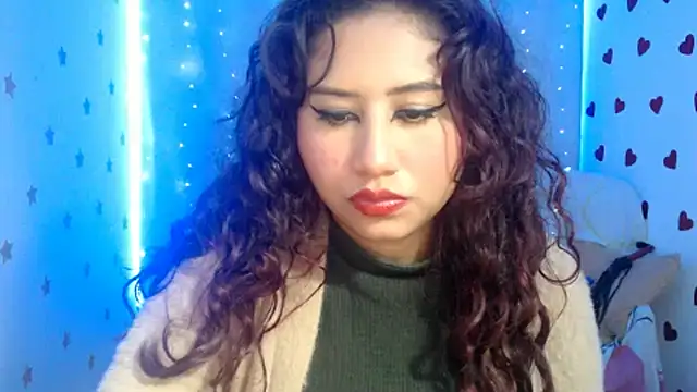 Snapshot of valeriia__118 chatting on February 12, 2025, 5:05 am valeriia 118 online show from February 12, 2025, 5:05 am