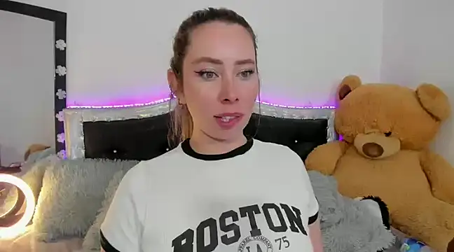 JanneKim online show from February 5, 2025, 12:31 am