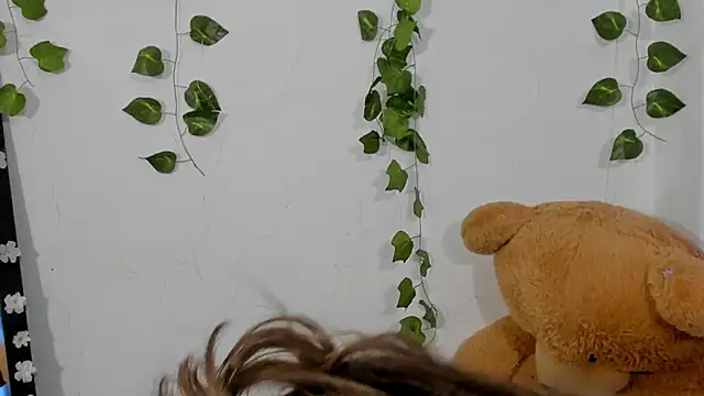 Snapshot of JanneKim chatting on October 22, 2025, 3:11 pm JanneKim online show from October 22, 2025, 3:11 pm