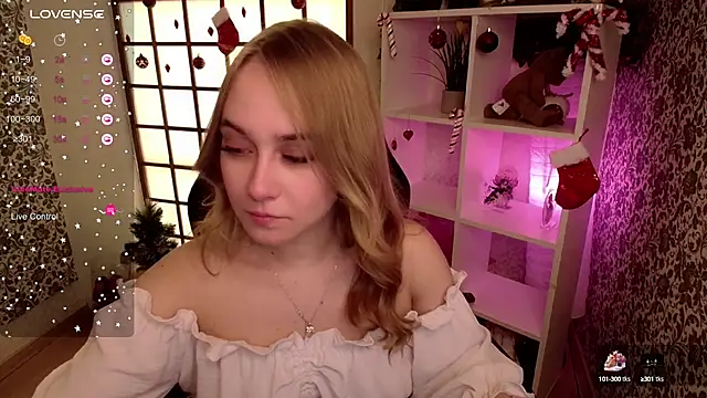 LianaBright online show from January 17, 2025, 2:08 am