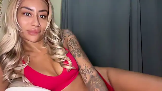 CoCo-Queen online show from April 30, 2026, 5:14 am