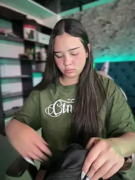 Paloma  LS online show from November 11, 2025, 7:19 pm