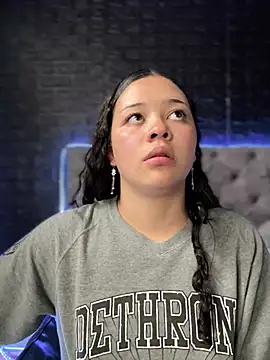 Snapshot of Paloma__LS chatting on March 19, 2025, 5:39 pm Paloma  LS online show from March 19, 2025, 5:39 pm