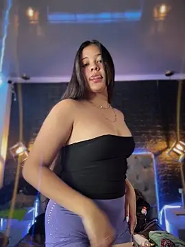 Snapshot of Paloma__LS chatting on October 31, 2025, 7:54 pm Paloma  LS online show from October 31, 2025, 7:54 pm