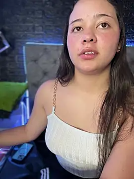 Paloma  LS online show from November 15, 2025, 7:07 pm