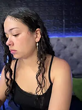 Snapshot of Paloma__LS chatting on March 20, 2025, 7:04 pm Paloma  LS online show from March 20, 2025, 7:04 pm