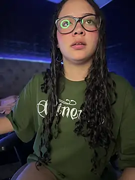 Snapshot of Paloma__LS chatting on February 24, 2025, 11:19 pm Paloma  LS online show from February 24, 2025, 11:19 pm