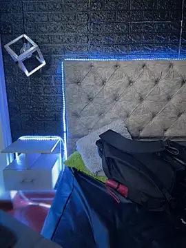 Snapshot of Paloma__LS chatting on October 8, 2025, 6:52 pm Paloma  LS online show from October 8, 2025, 6:52 pm