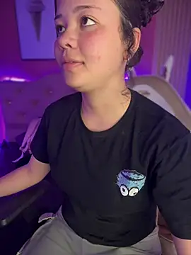 Snapshot of Paloma__LS chatting on February 20, 2025, 7:30 pm Paloma  LS online show from February 20, 2025, 7:30 pm