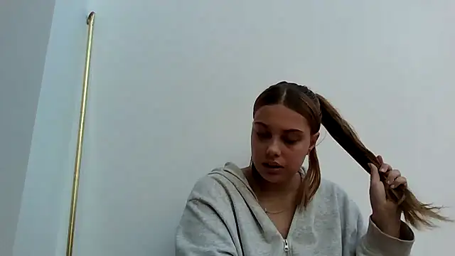 Krystal Tx online show from September 29, 2025, 6:31 am