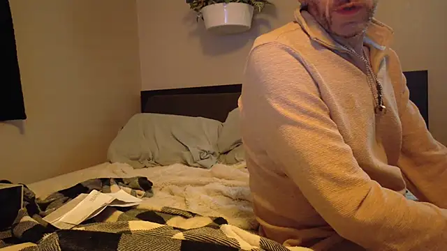 Snapshot of smokee_parT903 chatting on February 7, 2026, 7:33 pm smokee parT903 online show from February 7, 2026, 7:33 pm