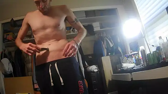 smokee parT903 online show from October 7, 2025, 8:32 pm