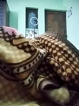 aadhini01 online show from February 9, 2025, 8:34 pm