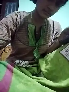 aadhini01 online show from February 1, 2025, 6:29 pm