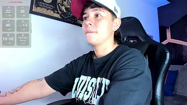 Snapshot of AbbySmiitth_ chatting on October 21, 2025, 7:13 pm AbbySmiitth  online show from October 21, 2025, 7:13 pm