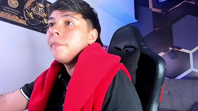 Snapshot of AbbySmiitth_ chatting on October 4, 2025, 7:15 pm AbbySmiitth  online show from October 4, 2025, 7:15 pm