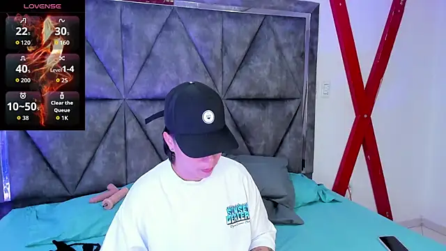 Snapshot of AbbySmiitth_ chatting on October 16, 2025, 12:13 pm AbbySmiitth  online show from October 16, 2025, 12:13 pm