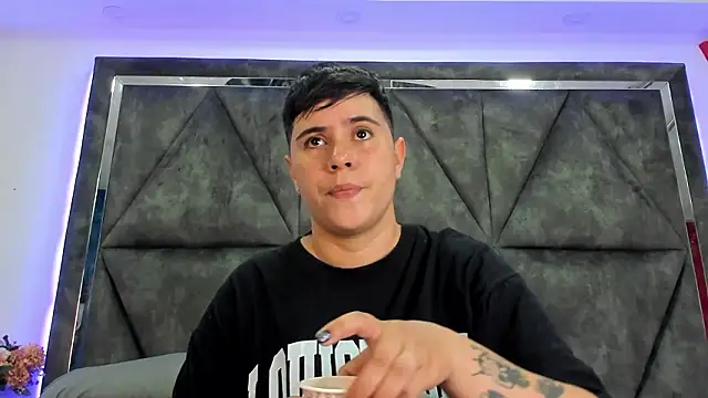 AbbySmiitth  online show from March 3, 2026, 10:28 pm