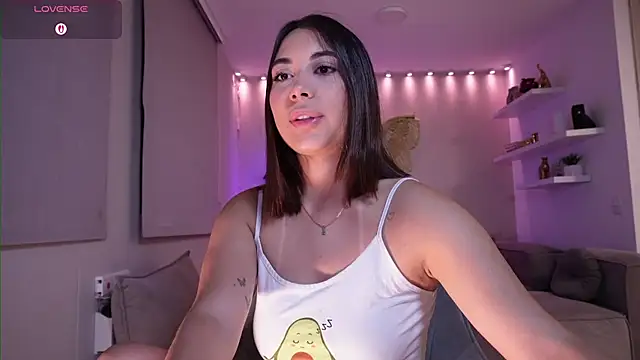 lupejones online show from March 4, 2026, 9:39 am