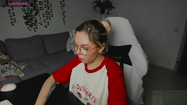 whoa-hoa-hoa-hoa-hoa online show from January 15, 2026, 6:44 pm