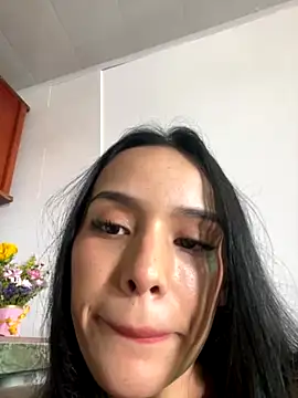 RousseAngel online show from December 3, 2025, 9:25 pm