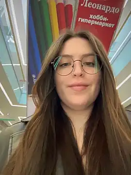 meow girl online show from April 6, 2026, 12:39 pm