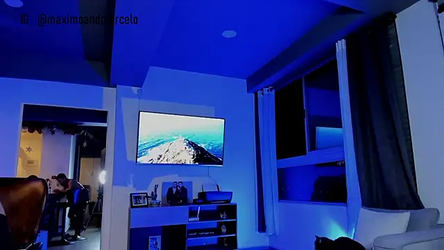 Maximo Marcelo online show from January 8, 2025, 3:08 am
