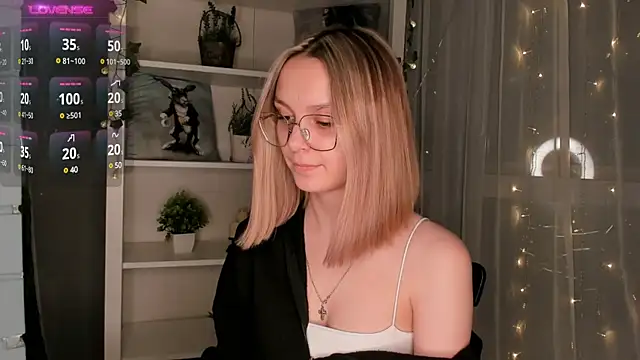 Snapshot of ms_elizabethqueen chatting on January 18, 2025, 7:15 pm ms elizabethqueen online show from January 18, 2025, 7:15 pm