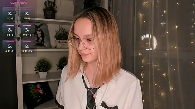 Snapshot of ms_elizabethqueen chatting on February 8, 2025, 6:01 pm ms elizabethqueen online show from February 8, 2025, 6:01 pm