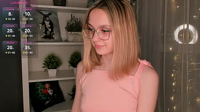 Snapshot of ms_elizabethqueen chatting on February 3, 2025, 6:28 pm ms elizabethqueen online show from February 3, 2025, 6:28 pm