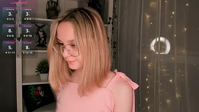 Snapshot of ms_elizabethqueen chatting on February 3, 2025, 9:29 pm ms elizabethqueen online show from February 3, 2025, 9:29 pm