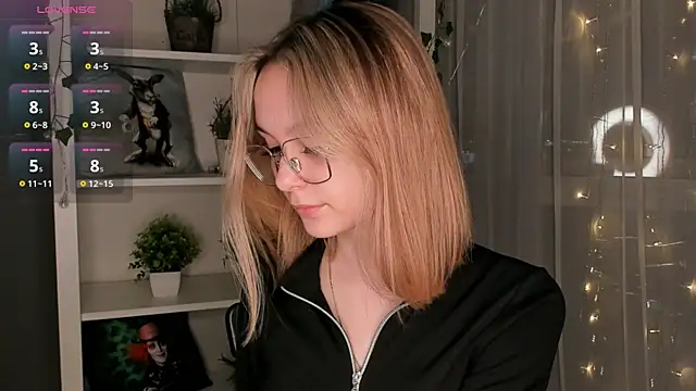 Snapshot of ms_elizabethqueen chatting on February 7, 2025, 3:52 pm ms elizabethqueen online show from February 7, 2025, 3:52 pm