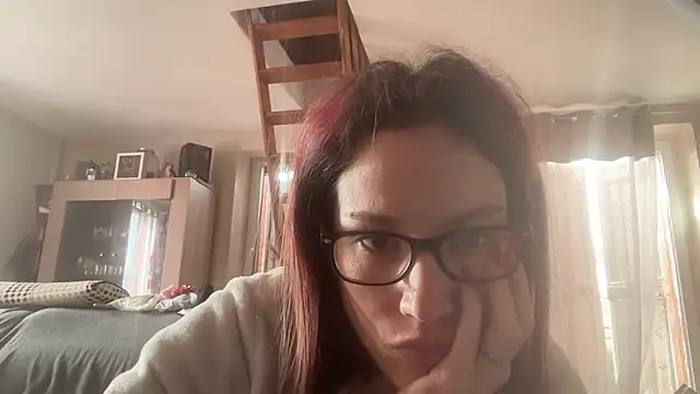 Lily-Diabl3ss online show from March 4, 2026, 10:01 am