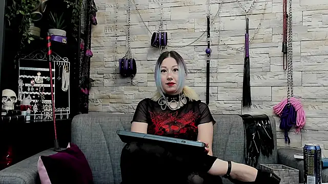 CruelMistress online show from February 23, 2026, 2:02 am