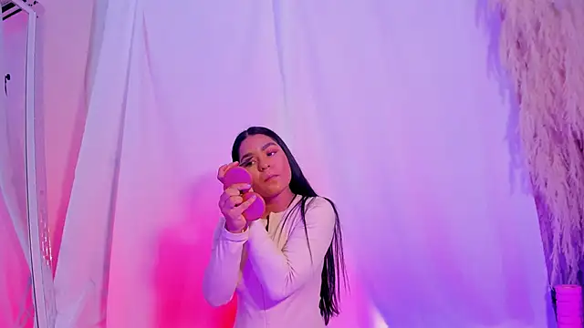 HayamiKioto online show from October 1, 2025, 12:31 pm