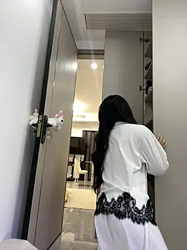 Snapshot of xyebobs chatting on February 12, 2026, 4:18 pm xyebobs online show from February 12, 2026, 4:18 pm