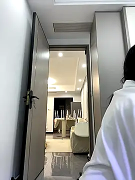 Snapshot of xyebobs chatting on December 19, 2025, 1:02 pm xyebobs online show from December 19, 2025, 1:02 pm