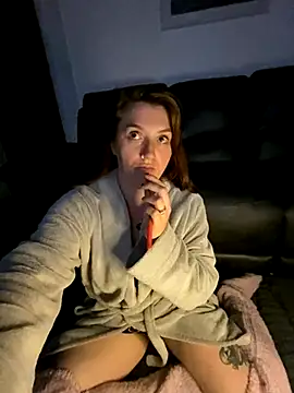 Snapshot of Stoner_BarbieXX chatting on September 26, 2025, 10:38 pm Stoner BarbieXX online show from September 26, 2025, 10:38 pm