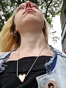 Public Katrisha online show from October 3, 2025, 1:12 pm