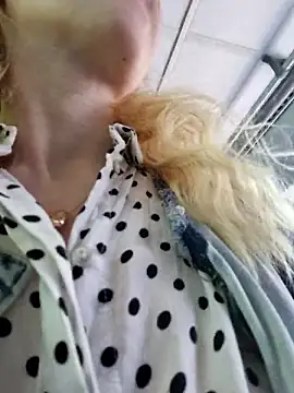 Public Katrisha online show from October 10, 2025, 1:23 pm