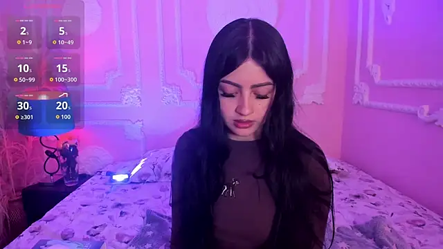 myeimmy 33 online show from April 11, 2026, 3:38 pm