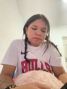 Amaia Nomi online show from September 8, 2025, 9:36 pm