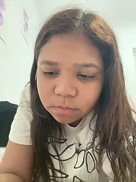Amaia Nomi online show from September 15, 2025, 9:59 pm